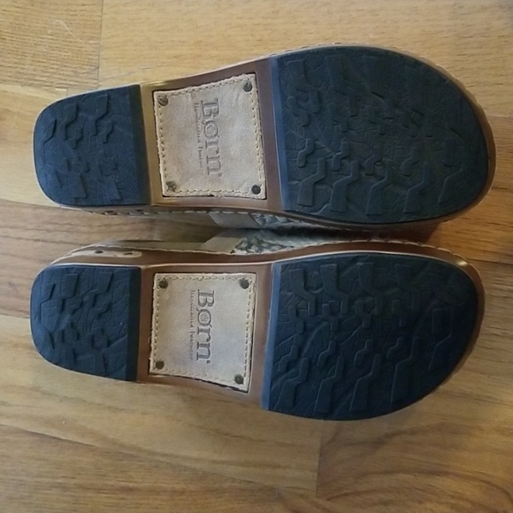 Born clogs in perfect condition. - Picture 4 of 6